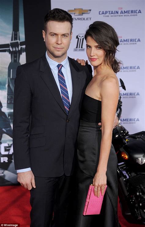 cobie smulders husband.